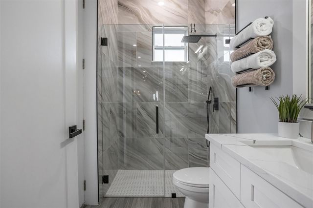 3301 W DEWEY STREET, Tampa, FL 33607