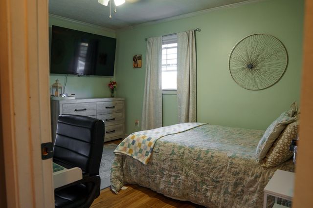 267 Simmons St, Spencer, TN 38585