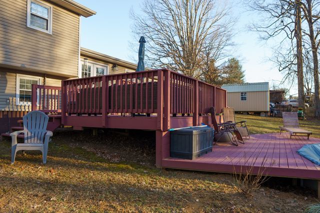 267 Simmons St, Spencer, TN 38585