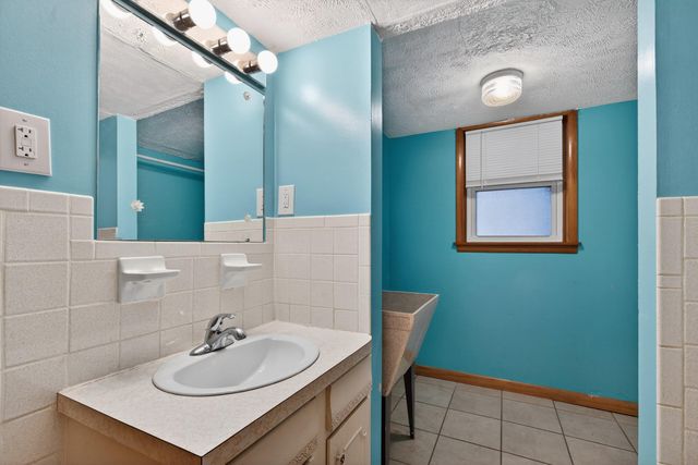 641 Bellcastle Road, Lexington, KY 40505