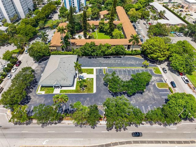 1902 NW 14th Ave, Miami, FL 33125