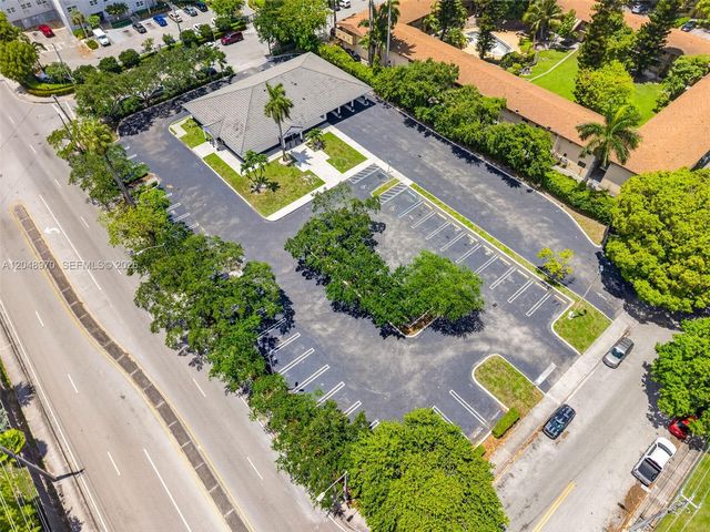 1902 NW 14th Ave, Miami, FL 33125