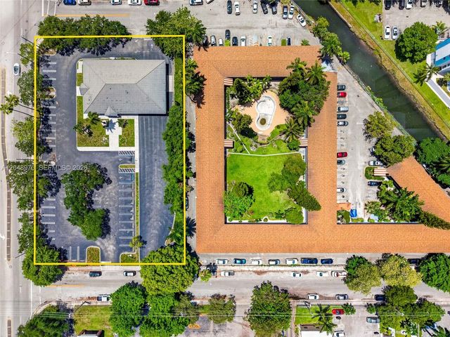 1902 NW 14th Ave, Miami, FL 33125
