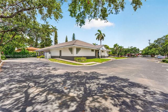 1902 NW 14th Ave, Miami, FL 33125
