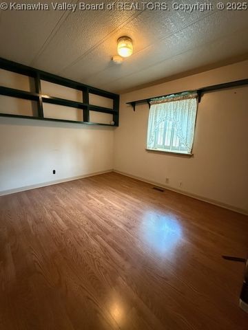 55 Trinity Drive, Point Pleasant, WV 25550