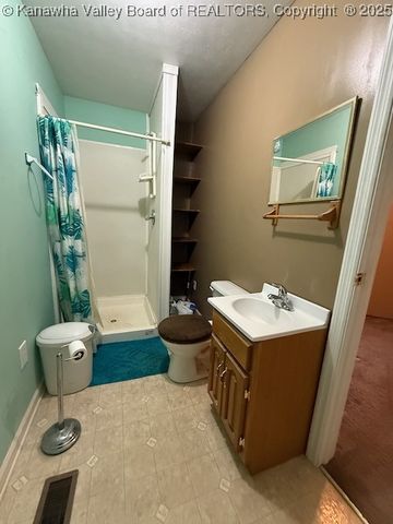 55 Trinity Drive, Point Pleasant, WV 25550