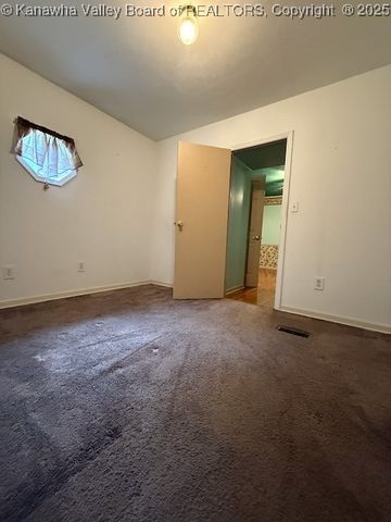 55 Trinity Drive, Point Pleasant, WV 25550