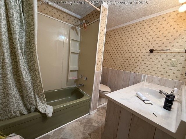 55 Trinity Drive, Point Pleasant, WV 25550