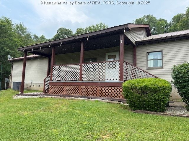 55 Trinity Drive, Point Pleasant, WV 25550