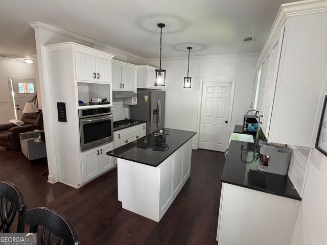 2400 Buford Dam Road, Buford, GA 30518