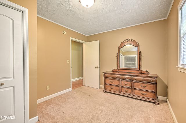 495 Cooks Valley Road, Kingsport, TN 37664