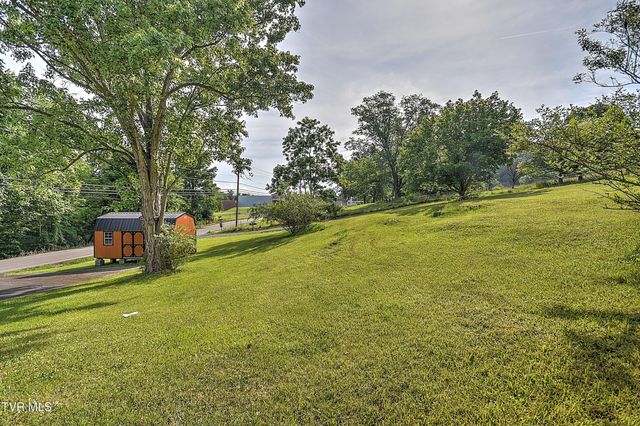 495 Cooks Valley Road, Kingsport, TN 37664