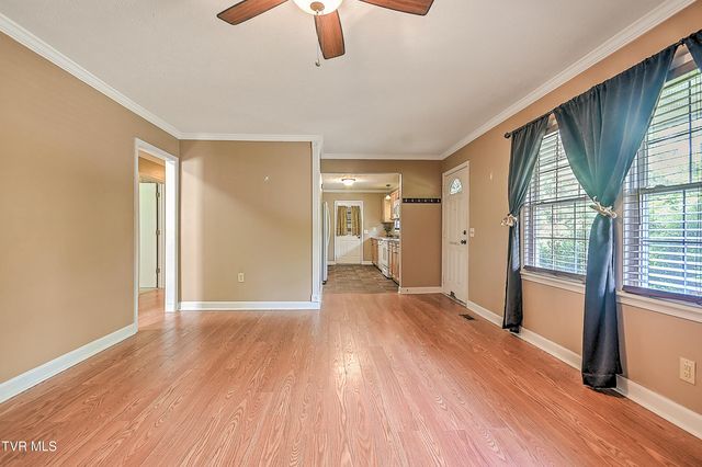 495 Cooks Valley Road, Kingsport, TN 37664