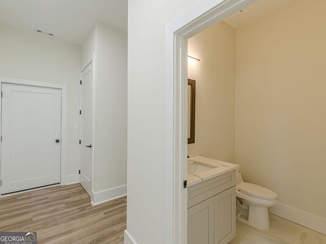 7060 Moseley Dixon Road, Macon, GA 31220