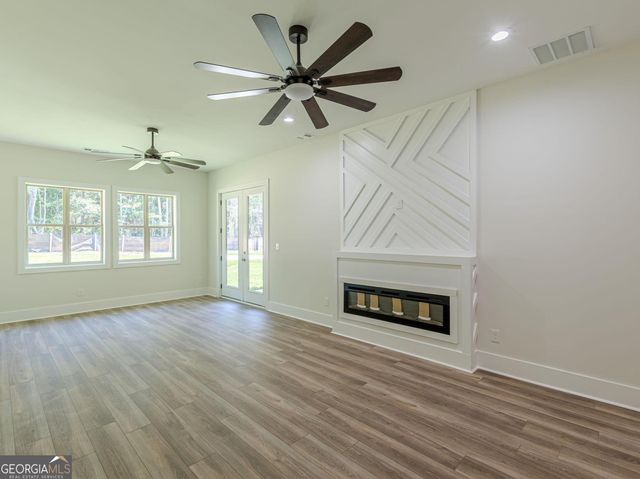 7060 Moseley Dixon Road, Macon, GA 31220