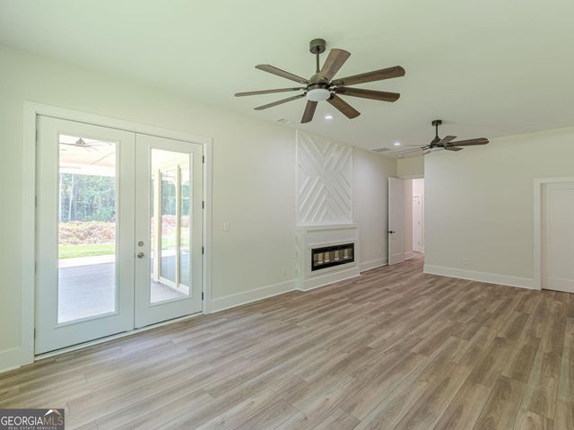 7060 Moseley Dixon Road, Macon, GA 31220