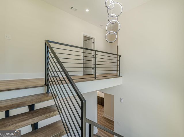7060 Moseley Dixon Road, Macon, GA 31220