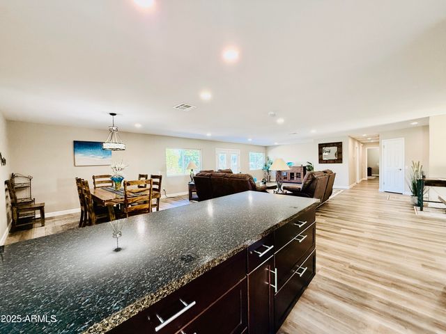 13202 W BEECHWOOD Drive, Sun City West, AZ 85375