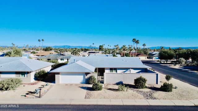 13202 W BEECHWOOD Drive, Sun City West, AZ 85375