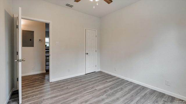 815 WAVERLY AVE, San Antonio, TX 78201