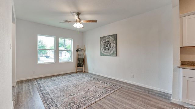 815 WAVERLY AVE, San Antonio, TX 78201