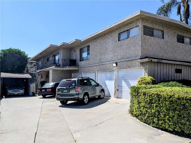 2237 Rose C, Signal Hill, CA 90755
