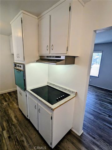 2237 Rose C, Signal Hill, CA 90755