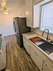 2237 Rose C, Signal Hill, CA 90755