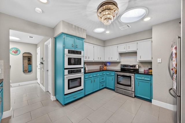 6501 Robbie Creek CV, Austin, TX 78750
