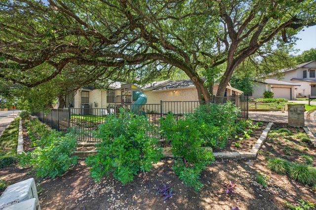6501 Robbie Creek CV, Austin, TX 78750
