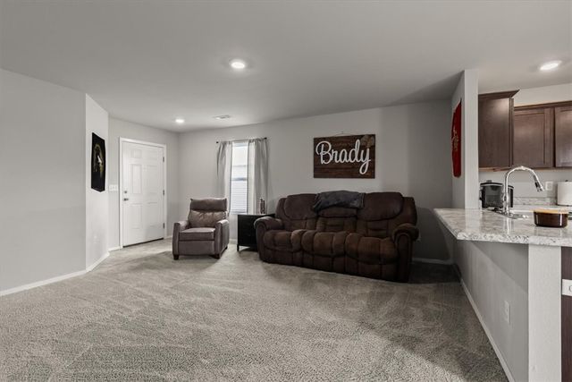 825 S Katlyn Drive, Siloam Springs, AR 72761