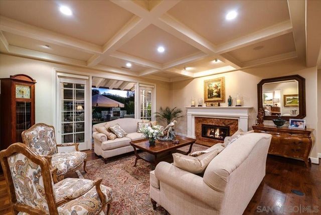6150 La Fremontia, Rancho Santa Fe, CA 92067