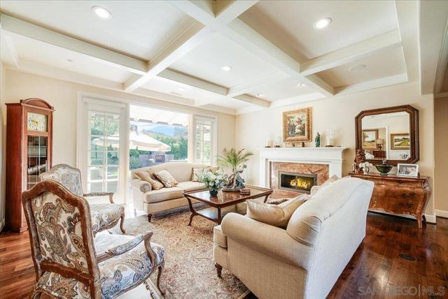 6150 La Fremontia, Rancho Santa Fe, CA 92067