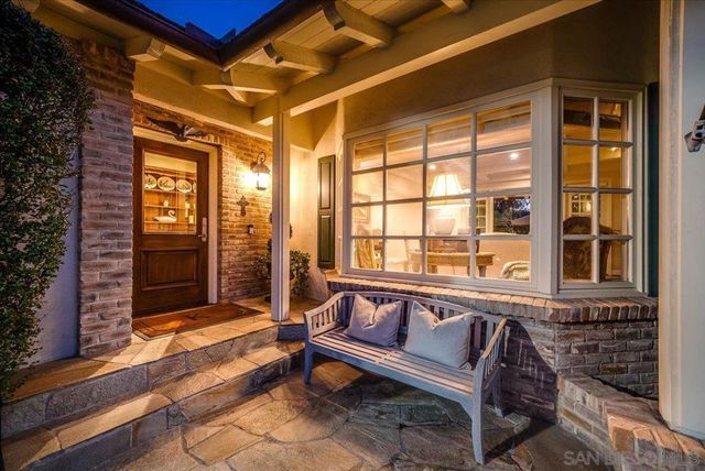 6150 La Fremontia, Rancho Santa Fe, CA 92067