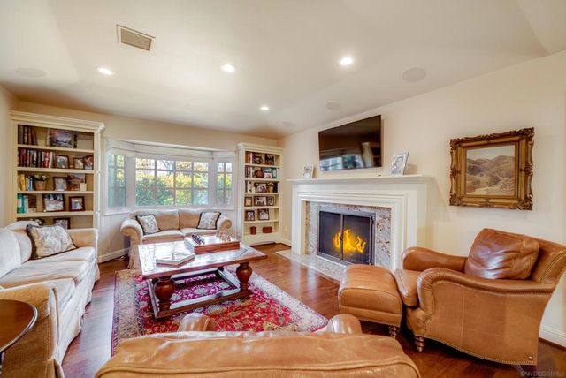 6150 La Fremontia, Rancho Santa Fe, CA 92067