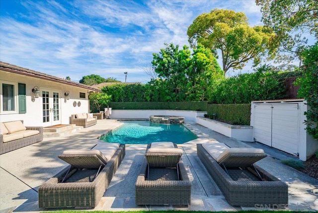 6150 La Fremontia, Rancho Santa Fe, CA 92067