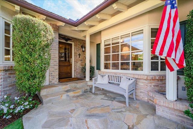 6150 La Fremontia, Rancho Santa Fe, CA 92067