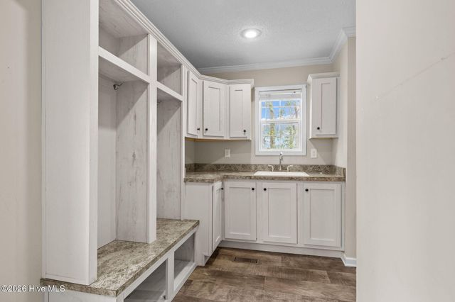 153 Country Club Lane, Newport, NC 28570