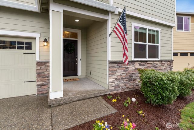 13825 66th Ave E, Puyallup, WA 98373