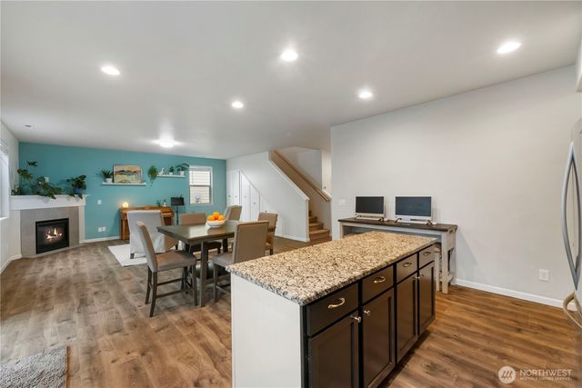 13825 66th Ave E, Puyallup, WA 98373