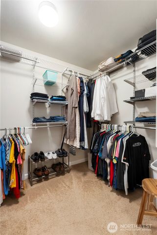 13825 66th Ave E, Puyallup, WA 98373