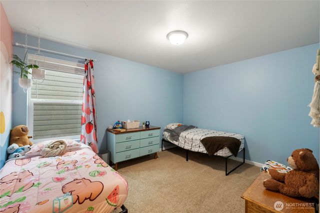 13825 66th Ave E, Puyallup, WA 98373