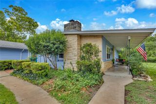 11909 Bluebonnet LN, Manchaca, TX 78652