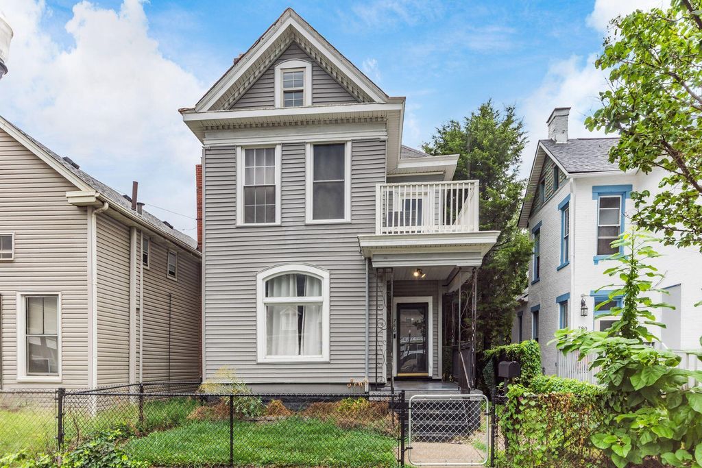 786 E Main Street, Columbus, OH 43205