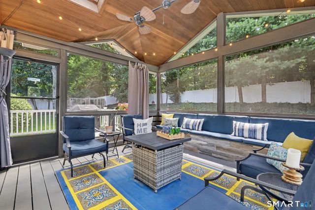 9 Geneva Road, Norwalk, CT 06850