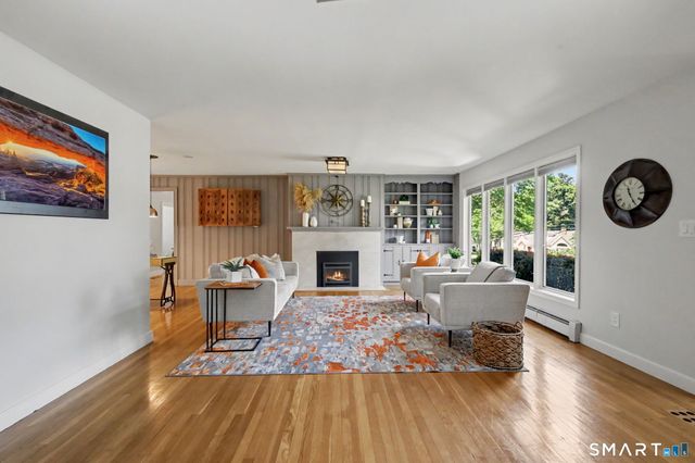 9 Geneva Road, Norwalk, CT 06850
