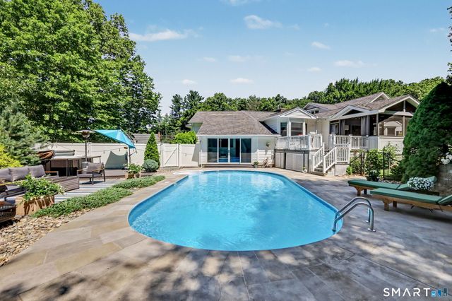 9 Geneva Road, Norwalk, CT 06850