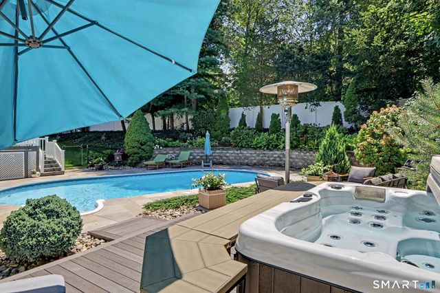 9 Geneva Road, Norwalk, CT 06850