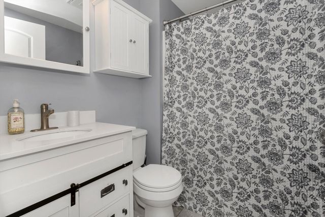 151 Labelle St, West Springfield, MA 01089