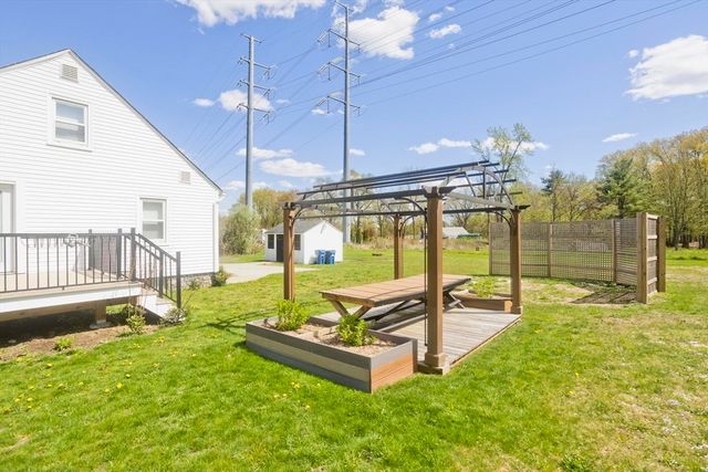 151 Labelle St, West Springfield, MA 01089